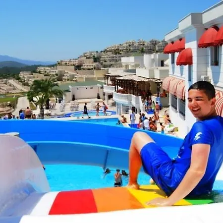Bodrum Adabuku Flamingo فيلة