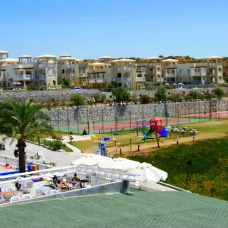 فيلة Bodrum Adabuku Flamingo *