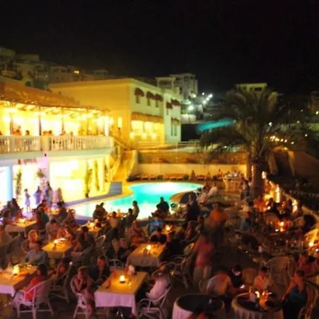 فيلة Bodrum Adabuku Flamingo بوغازيتْشي